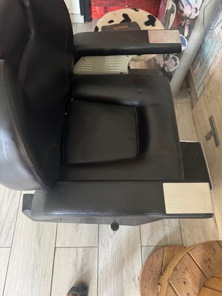 Sillón de barbero negro
