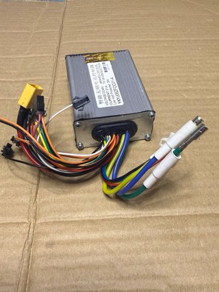 Controladora Patinete Eléctrico 48V 21A