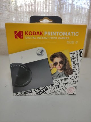 Kodak Printomatic + Pack 50 fotos ZINK Como Nueva.