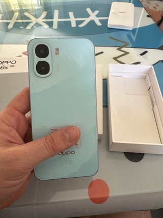 Oppo A6x 5G 128GB sin estrenar