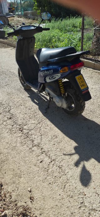 Piaggio typhoon ITV 2028 perfecto estado.