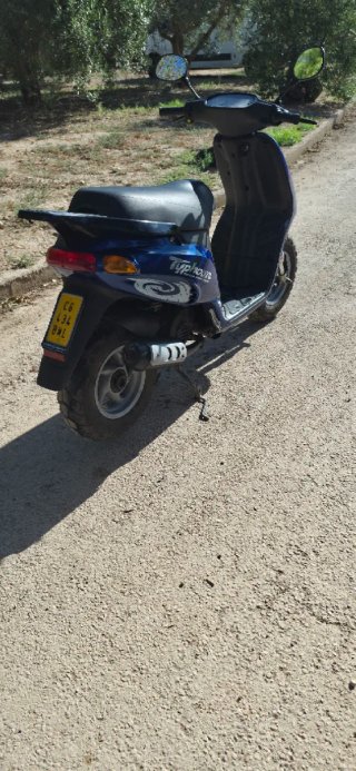 Piaggio typhoon ITV 2028 perfecto estado.