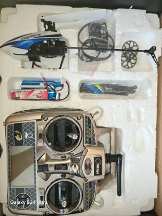 Helicóptero WLtoys V977 RTF 6CH