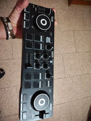Controladora DJ Hercules