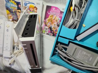 Consola Nintendo Wii Blanca Completa + Accesorios