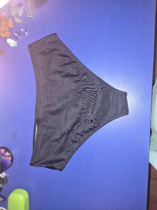 Bikini negro con volantes talla 0XL y XL