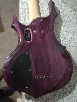 Bajo LTD F155DX Púrpura
