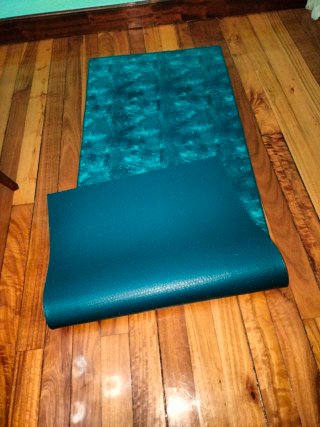 Esterilla Yoga Domyos 8mm Azul Estampada
