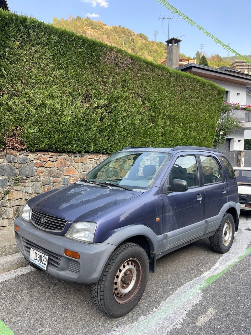 Daihatsu Terios 4x4 - foto 1