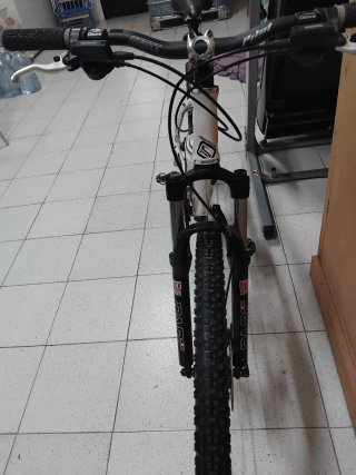 Bicicleta Scott Montaña Blanca