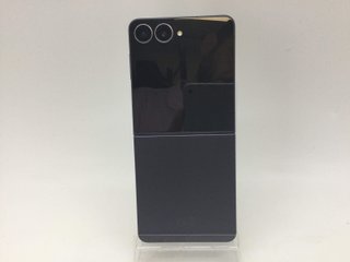 Samsung Galaxy Z Flip 7 256GB Negro E52322