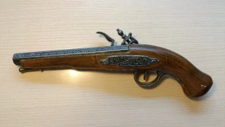 Pistola antigua de coleccionismo