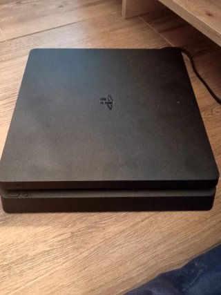 PS4 (PlayStation 4) Negra
