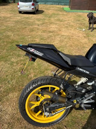 Derbi GPR 50cc  para piezas o arreglar.