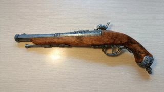 Pistola antigua de coleccionismo