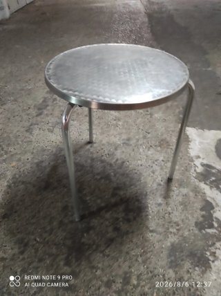 2 Mesas  de Terraza Aluminio Redondas. 20€ las 2