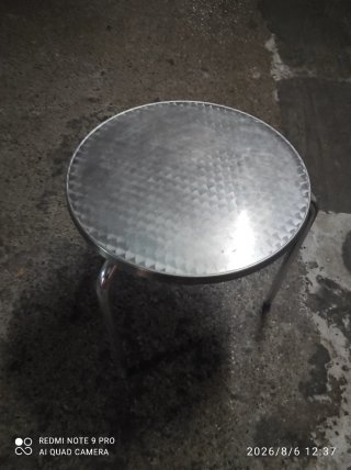 2 Mesas  de Terraza Aluminio Redondas. 20€ las 2