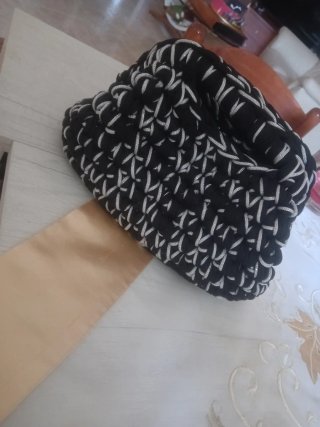 Clutch nero e argento