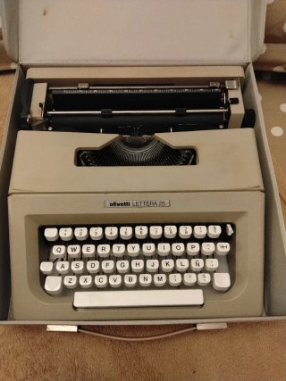 Olivetti Lettera 25 Máquina de Escribir 1973