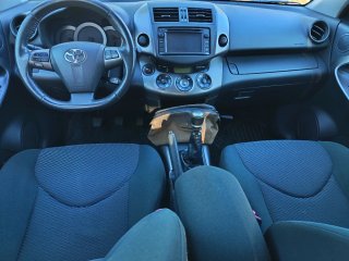 Toyota RAV4 2012
