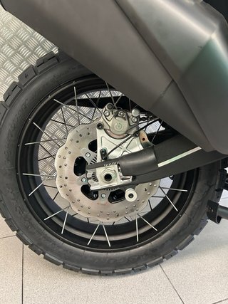 Benelli TRK 902 XPLORER Adventure