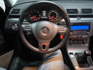 Volkswagen Passat 2011
