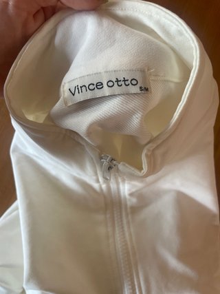 Sudadera corta blanca urbana cremallera