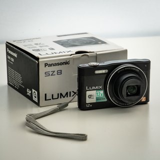 Cámara Digital Compacta Panasonic Lumix SZ8