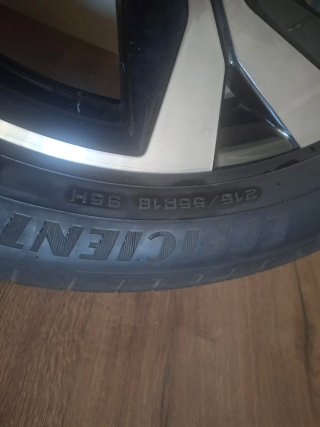 Ruedas 215 55 R18 95H Goodyear