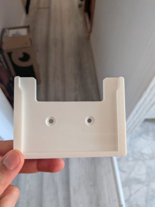 Soporte pared para tablet gris y blanco