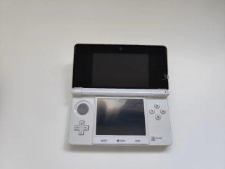 Nintendo 3DS Blanca + Brain Training