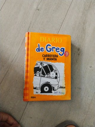 Diario de Greg 7, 8 y 9