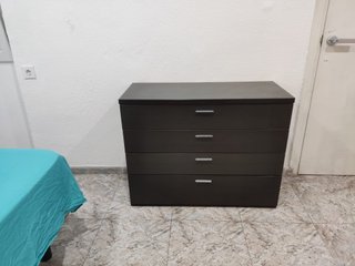 HABITACIÓN EN ALQUILER (ENTRESUELO CALLE DIAGONAL)