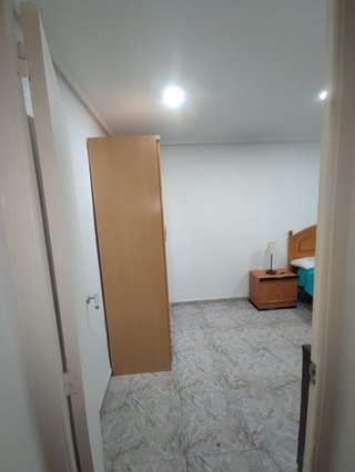 HABITACIÓN EN ALQUILER (ENTRESUELO CALLE DIAGONAL)