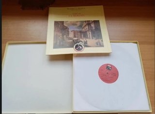 Box Vinile La Traviata Vintage Set