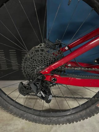 Bicicleta Scott Eléctrica Roja