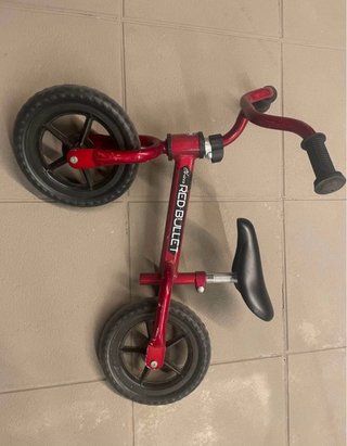 Bicicleta infantil RED BULLET sin pedales