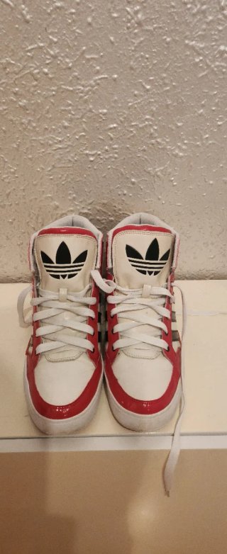 Zapatillas Adidas Altas Rojas y Blancas
