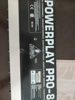 Distribuidor Auriculares Behringer Pro-8 HA8000 V1