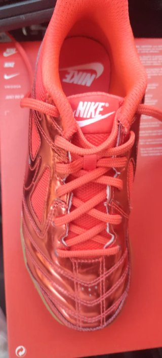Nike Gato LV8 Talla 37.5 y 39