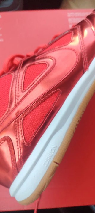 Nike Gato LV8 Talla 37.5 y 39