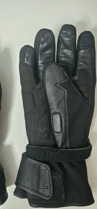 Guanti Moto Vquattro Design Neri