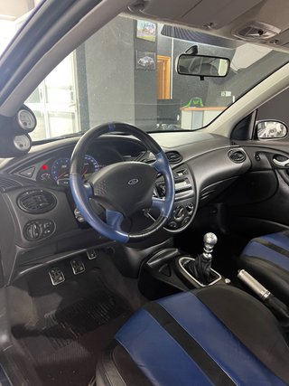 Ford Focus 2003