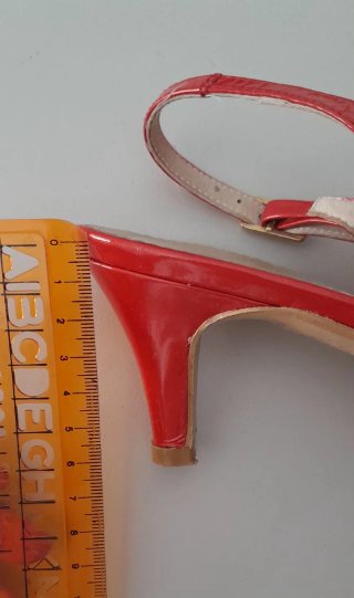 Sandalias fiesta tacón bajo rojas señora