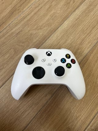 Xbox Series S 512GB + 2 Mandos (Blanco y Azul)