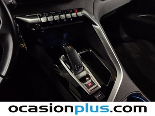 Peugeot 3008 PureTech 130 Allure EAT8 96 kW (130 CV)