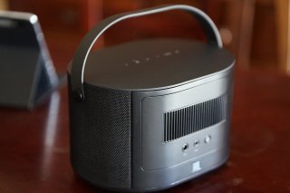 Altavoz BraneX Negro con cargador