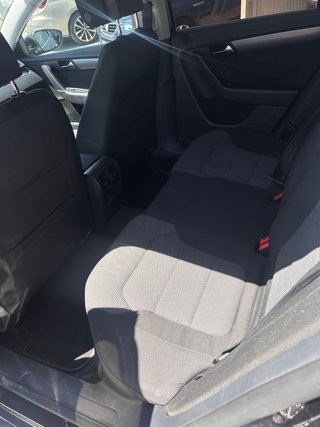 Volkswagen Passat 2011