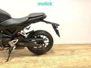 HONDA CB 125 R