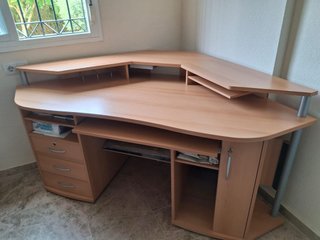 Mesa de escritorio esquinera